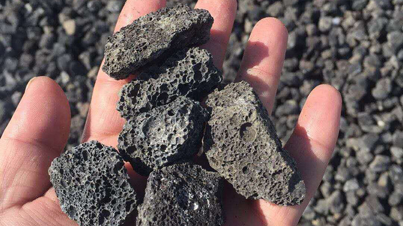 火山石滤料的十大优势：为什么选择火山石作为滤料？